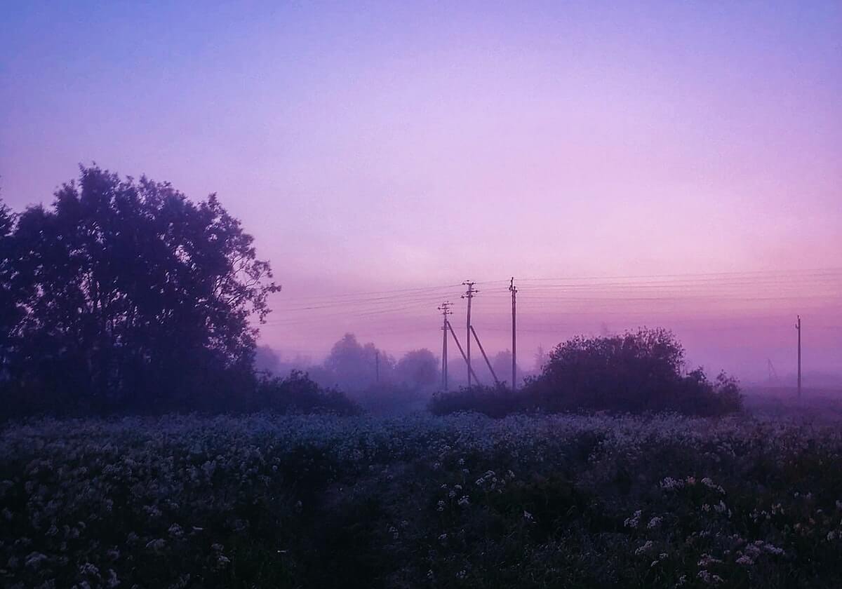 未来战争：打扑克牌两人剧烈运动视频的应用场景